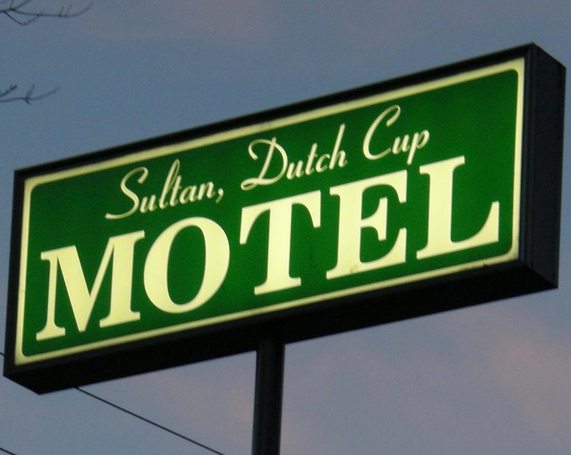 Dutch Cup Motel Sultan エクステリア 写真
